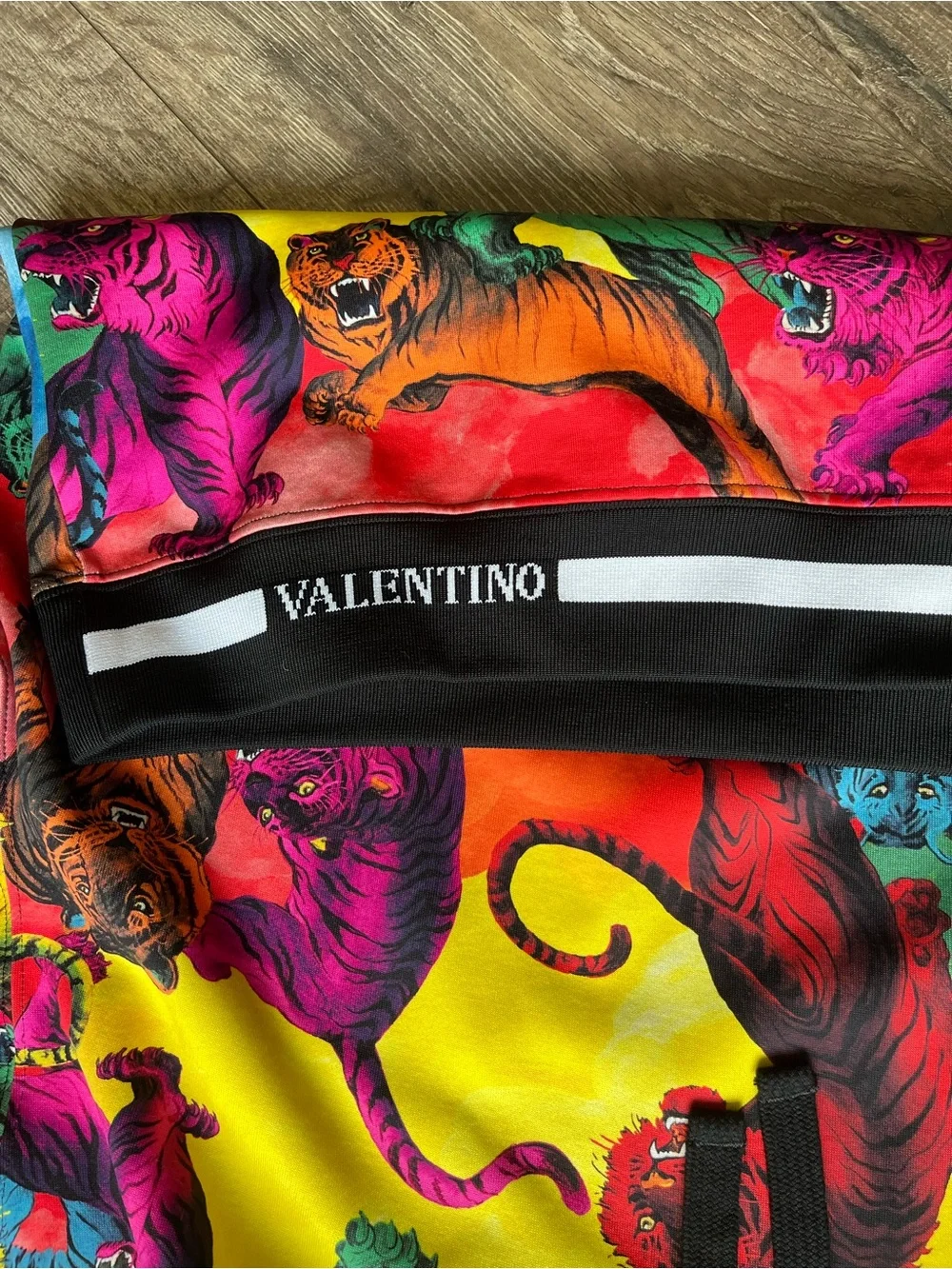 Valentino hoodie - Picture 2 of 7